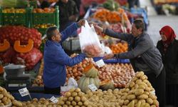 Türk-İş Nisan ayı açlık ve yoksulluk sınırını açıkladı: Çay-Simit hesabı tutuyor…