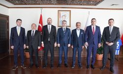 Öz Sağlık-İş Sendikası, işçilerin sorunlarını Aile Bakanlığına iletti