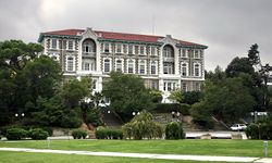 Boğaziçi Üniversitesi rektörüne yeni görev!