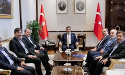 Memur-Sen Genel Başkanı Cumhurbaşkanı Yardımcısı ile toplu sözleşmeyi görüştü