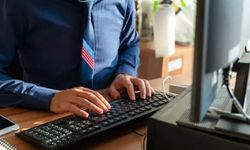 İşçi, memura amir olamayacak