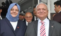 Çalışma eski Bakanı ve babası kaza yaptı!