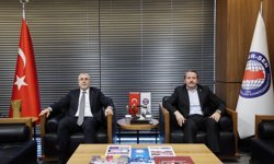 Bakan Işıkhan'dan Memur-Sen'e ziyaret!