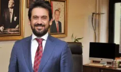 Üzerindeki tartışmalar bir türlü bitmeyen bakan yardımcısı görevden alındı