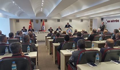 Belediye-İş Başkanları: Seçimle gelenler seçimle gitmeli