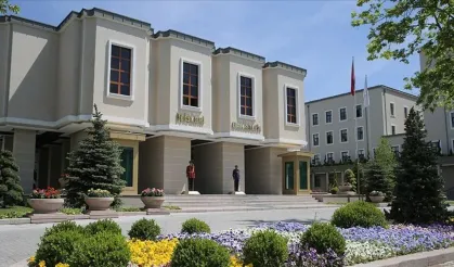 19 mülki idare amiri Birinci Sınıf Mülki İdare Amirliğine yükseltildi