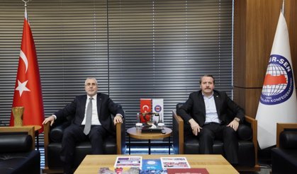 Bakan Işıkhan'dan Memur-Sen'e ziyaret!