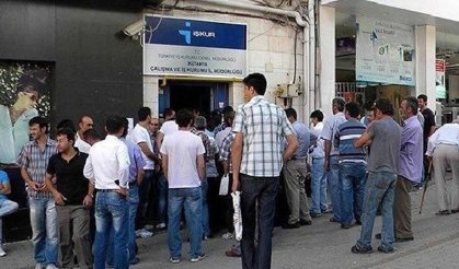 40 yaşında işsiz kalanlar yandı! Fazla nitelikli görülüyor...