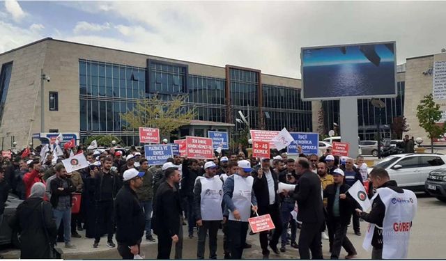 Van Büyükşehir Belediyesi'nde işçi kıyımı! Hizmet-İş hukuki mücadele başlattı!