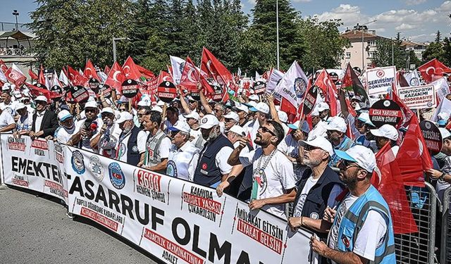 Memur-Sen'in yürüyüşü sona erdi!