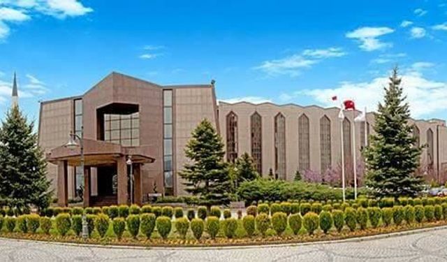 Diyanet personeline 25 defa hac görevi!