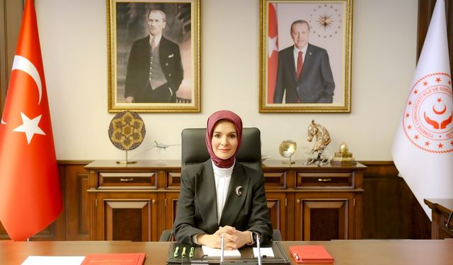 Aile Bakanlığı kadın memurlarla ilgili düzenlemeyi dokuz yıldır çıkaramadı