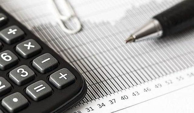 Memur ve sözleşmeli personel maaşlarına yüzde 15,57 zam: İşte yeni katsayılar ve ücret tavanları