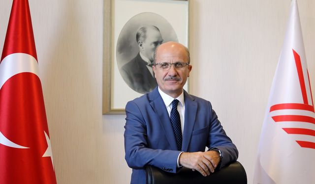 Cumhurbaşkanı Erdoğan YÖK Başkanı Özvarla devam kararı aldı