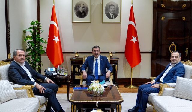 Memur-Sen taleplerini Cumhurbaşkanlığı'na iletti!