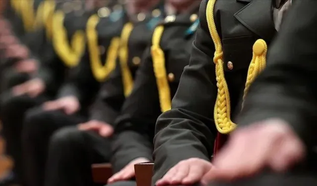 TSK’de 43 yıllık yönetmelik yürürlükten kaldırıldı