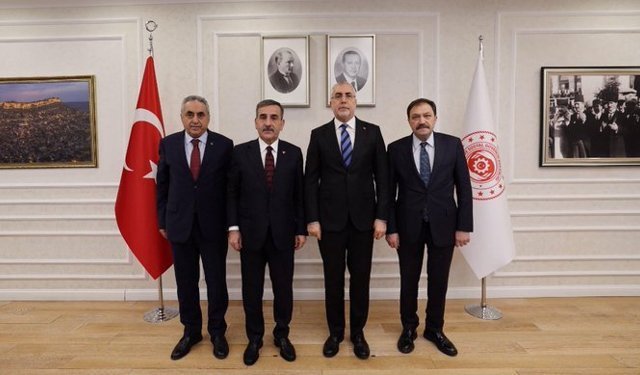 Kamu-Sen'den memur ve emekli için 14 maddelik talep!