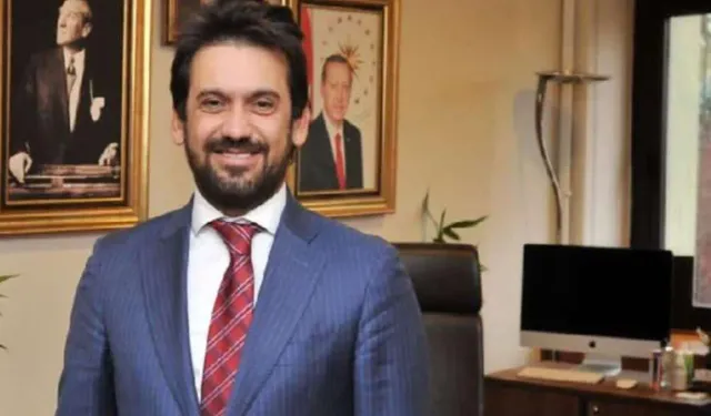 Üzerindeki tartışmalar bir türlü bitmeyen bakan yardımcısı görevden alındı
