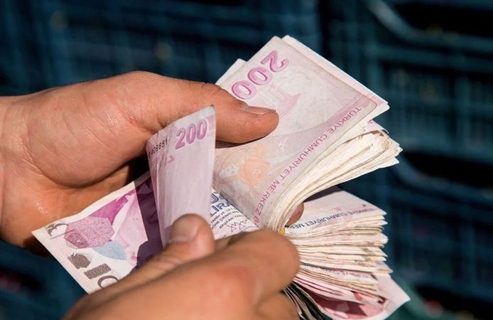 600 bin kamu işçisi için ilk zam teklifi açıklandı