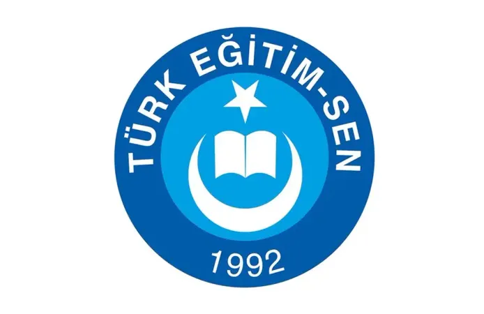 Sendikaya 'hediye istifası' geri adım attırdı!