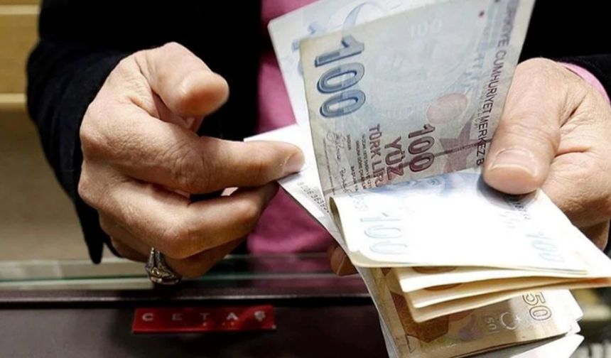 Ev hanımlarına emeklilik hakkının detayları netleşti!