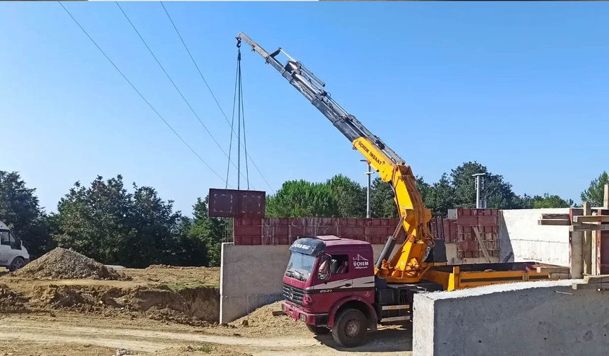 2 işçi elektrik akımına kapıldı!