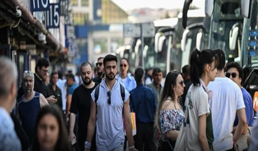 Çalışanlara tatil fırsatı: Mayıs'ın yarısı tatil...