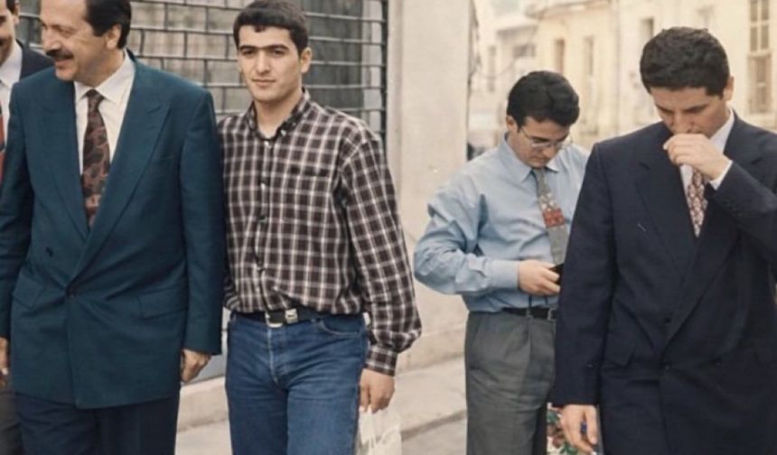 Nostaljik fotoğraftan iki bürokrat çıktı!