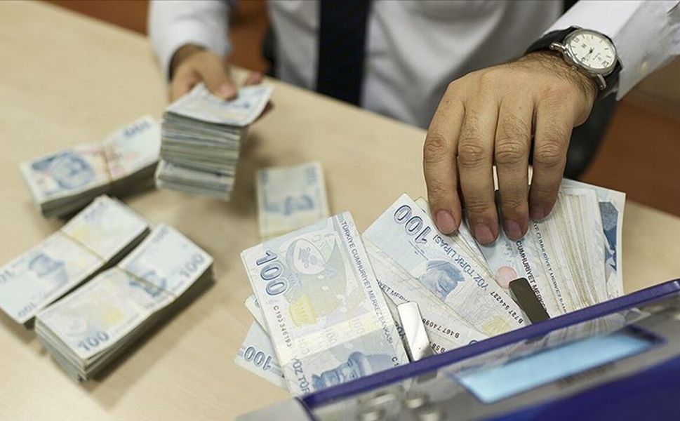 'Asgari ücretli memurdan daha fazla emekli maaş alacak'
