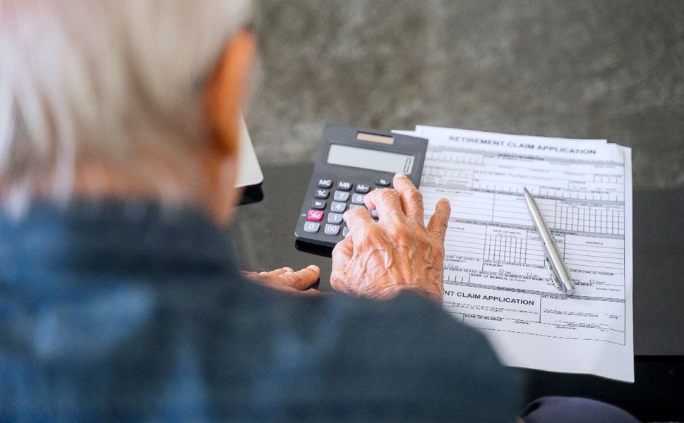 Çalışmadan emekliliğini bekleyenler aynı maaşı alır mı?