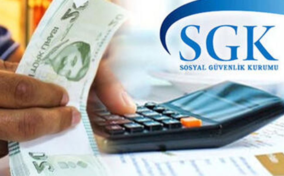 5 yıl hizmeti olan kişi vefat ederse çocuklarına yetim aylığı bağlanır mı?
