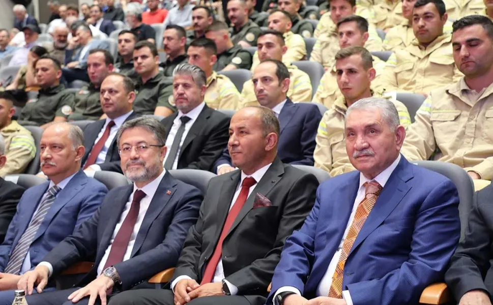 Settar Aslan 600 bin kamu işçisi için çözümün masada olmasının şartlarını açıkladı