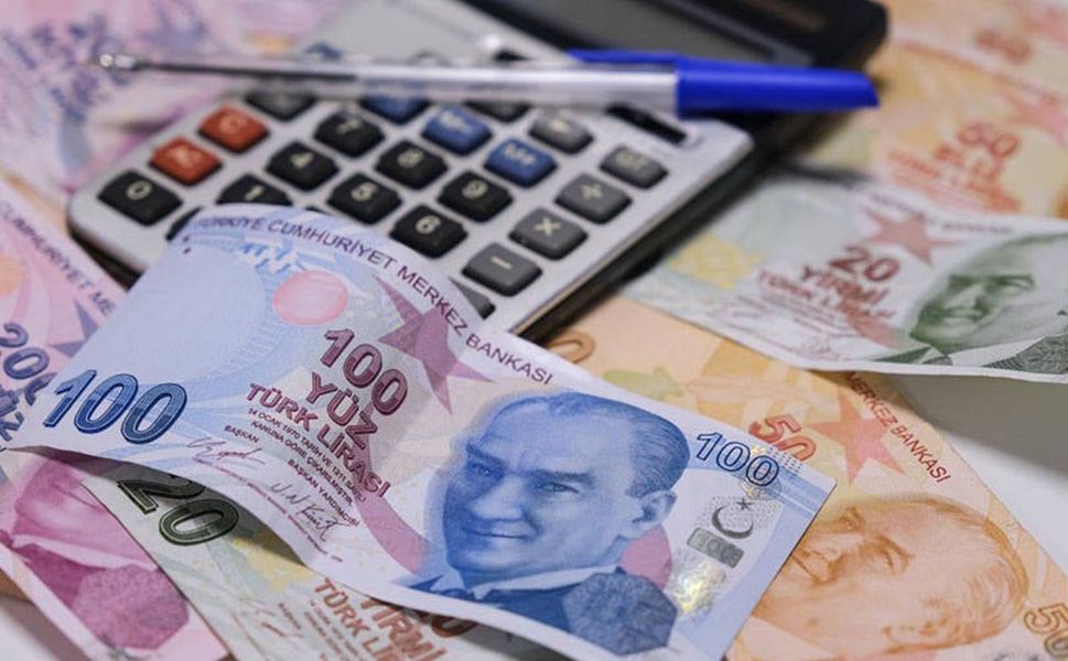 Taban aylığa zam kariyer meslek mensuplarının maaşını düşürdü