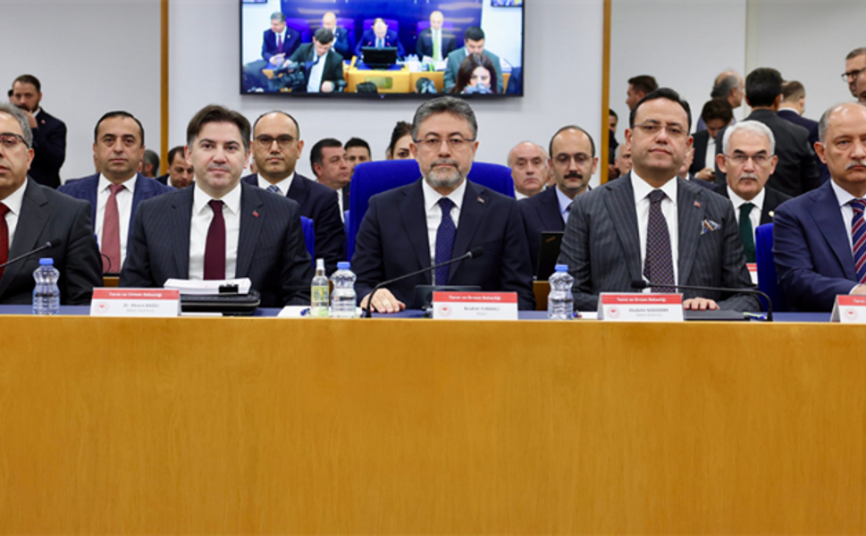 Et ve Süt Kurumu Genel Müdürünün Bakanı düşürdüğü utanç verici durum!