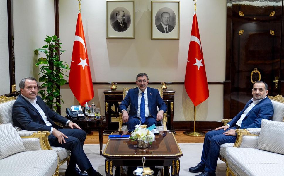 Memur-Sen taleplerini Cumhurbaşkanlığı'na iletti!