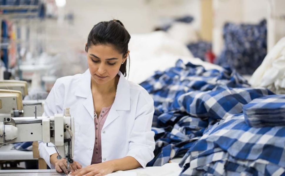 Sağlık-İş Sendikasından kadın çalışanların hakları için düzenleme çağrısı