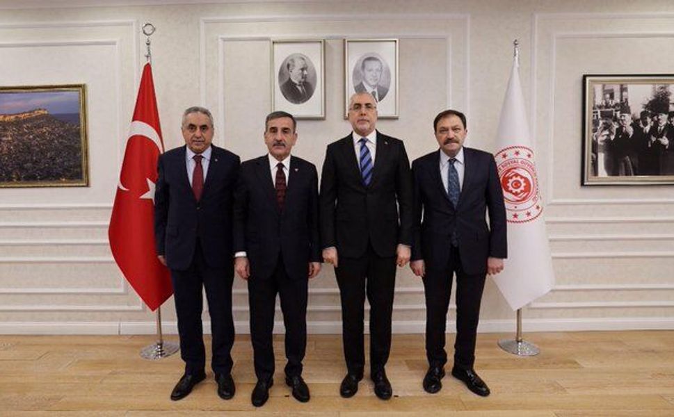 Kamu-Sen'den memur ve emekli için 14 maddelik talep!