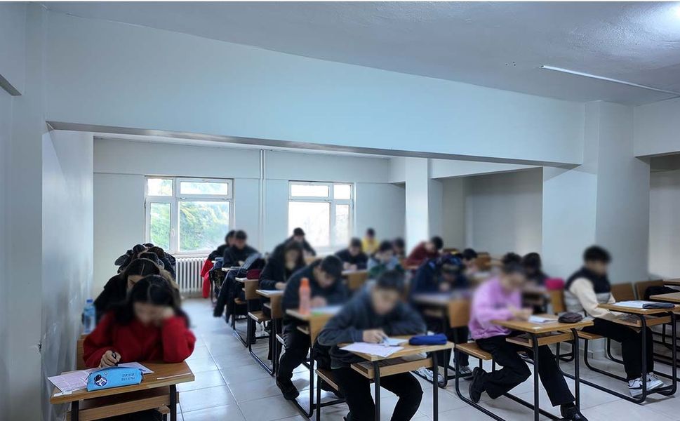 Yozgat’ta deneme sınavı tartışması: Fen lisesi velilerinden tepki
