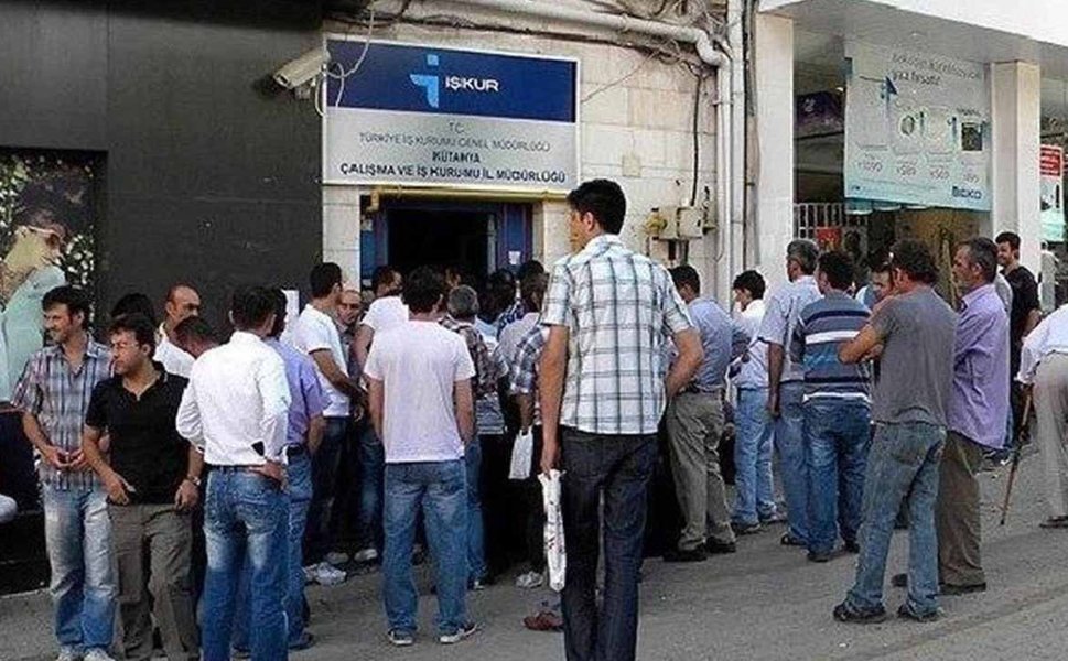1 Mayıs arifesinde tartışmalı karar: Devlet İşsizlik Fonu’ndan elini çekiyor mu?