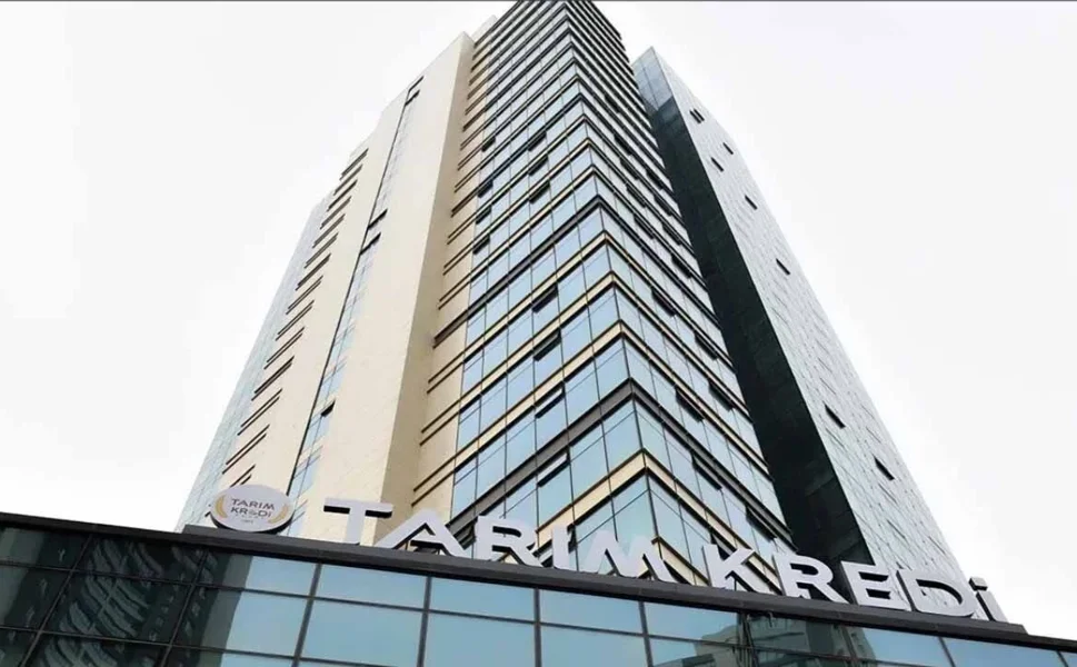 Tarım Kredinin aylık 1.5 milyon maaş alan patronu için deniz bitti