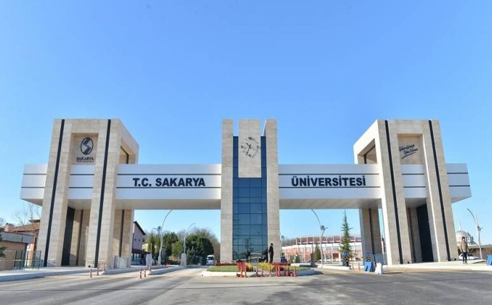 Sakarya Üniversitesi'nde 'hülle atama' krizi!