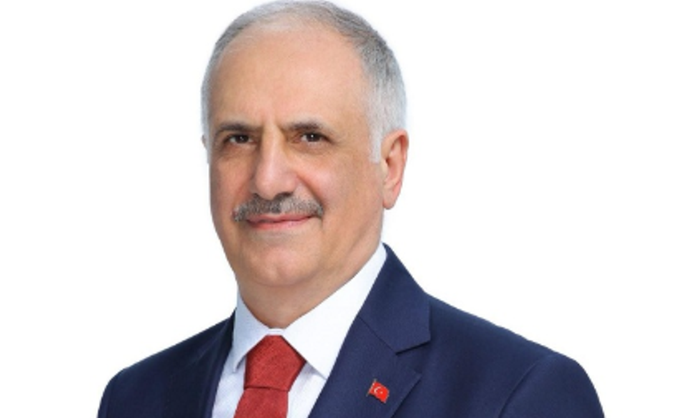 Hazine ve Maliye Bakan Yardımcısı Osman Çelik etrafındaki sorular büyüyor