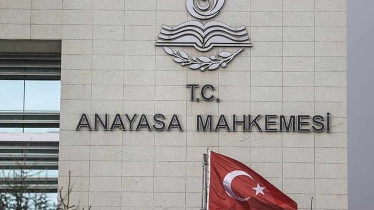 AYM'den 'işten atılmalarla' ilgili önemli karar!