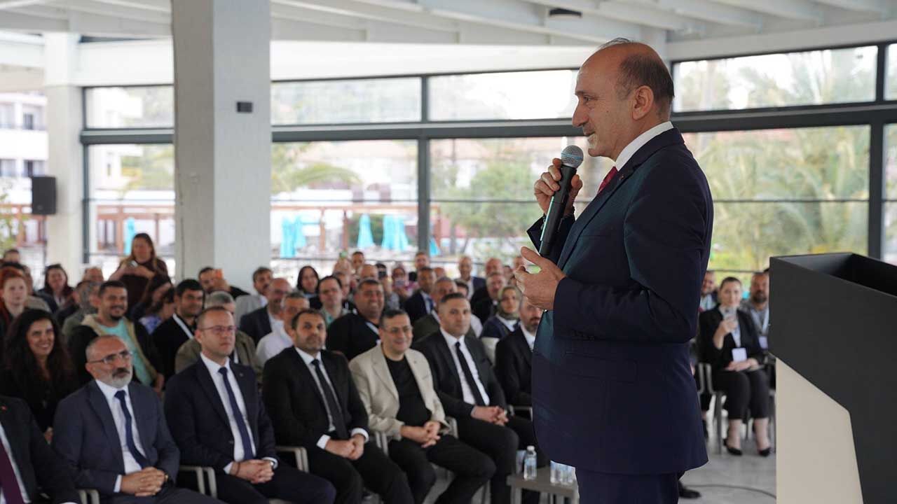 Öz Sağlık-İş’ten eğitim hamlesi: Komite başkanları bir araya geldi